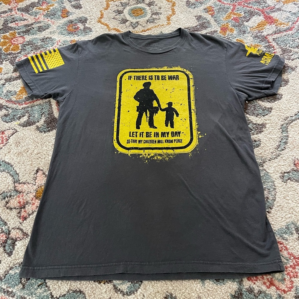 Grunt Style Military Logo Tee shirt - size L